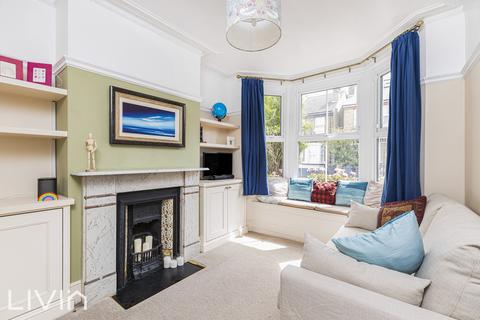 22 Benson Road, Croydon, CR0 4LQ