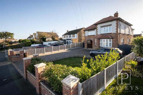 4 bedroom detached house for sale, Holland Road, Clacton-On-Sea