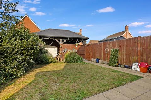 29 Greystone Square, Wouldham, Rochester, ME1 3FP