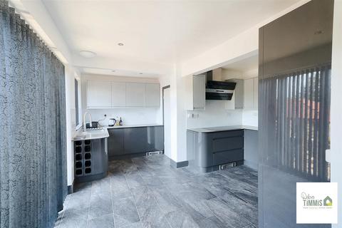 144 Bagnall Road, Stoke-on-trent, ST2 7LW