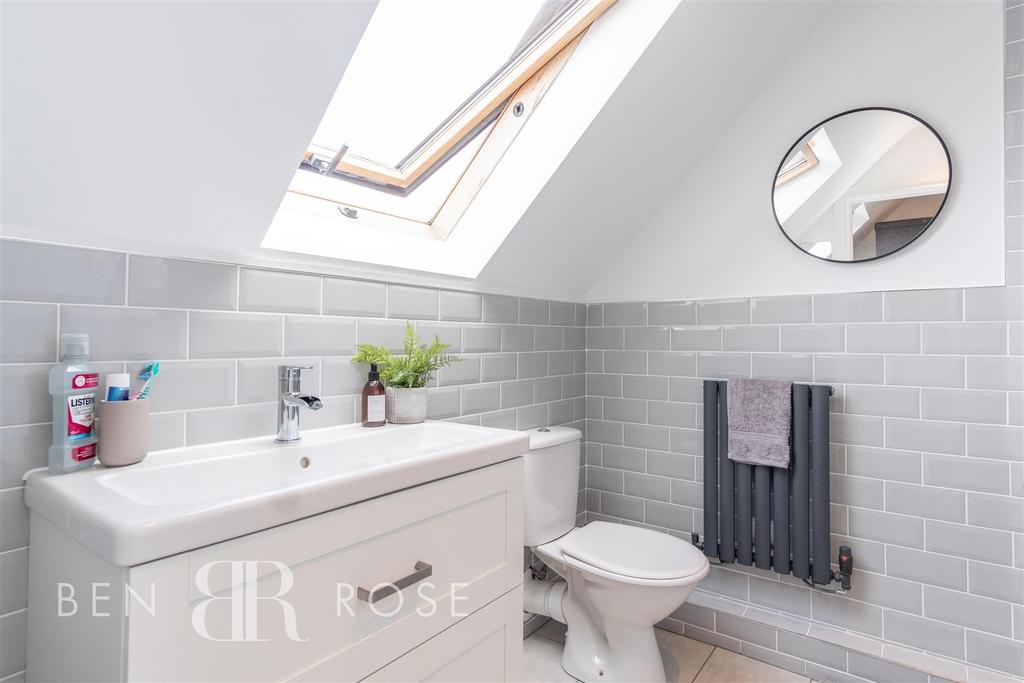 Master Ensuite