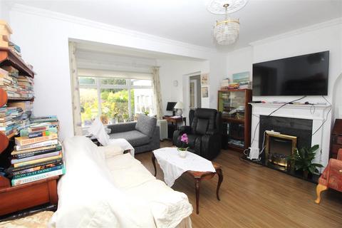 3 bedroom detached bungalow for sale, The Drive, Potters Bar EN6