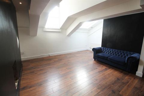 1 bedroom apartment for sale, Queen Street, Newcastle Upon Tyne