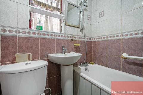 2 bedroom flat for sale, Inman Road, London, NW10