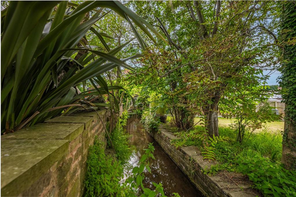 Trout Beck Cottage 07.jpg