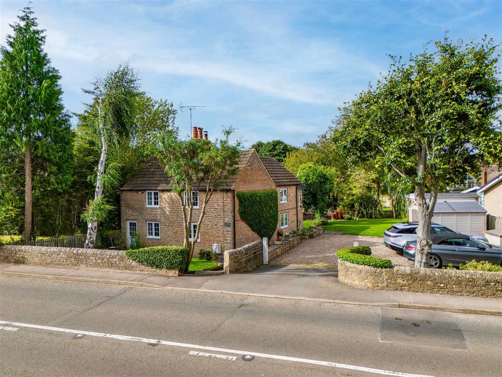 Trout Beck Cottage 25.jpg