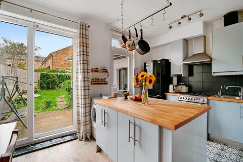 223 Adamsrill Road, London, SE26 4AQ
