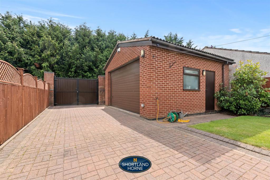 242 Binley Rd WM (20 of 24).jpg