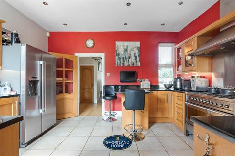 242 Binley Road, Coventry, CV3 1HT