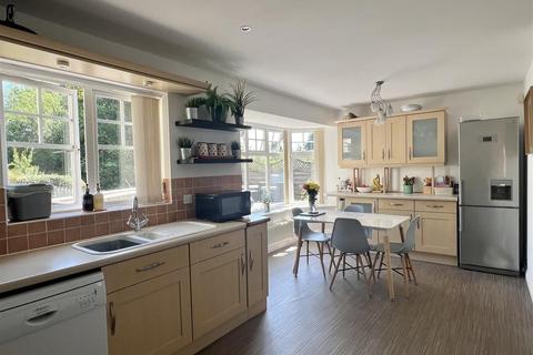 122 Retallick Meadows, St Austell, PL25 3BZ