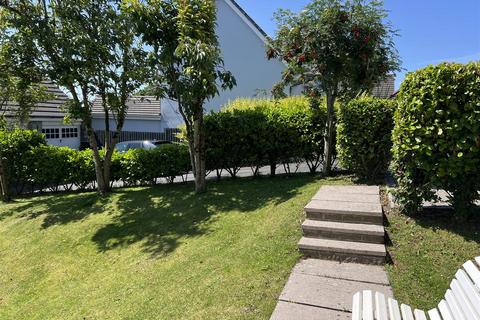 122 Retallick Meadows, St Austell, PL25 3BZ