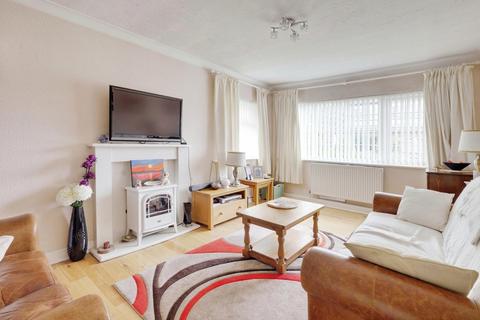 21 Ashcombe Close, Leigh-on-sea, SS9 4SE