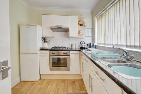 21 Ashcombe Close, Leigh-on-sea, SS9 4SE