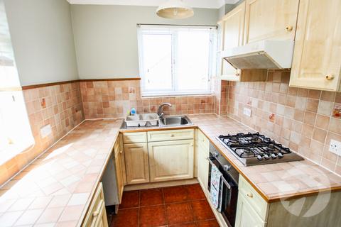 2 bedroom maisonette for sale, High Point, New Eltham, London, SE9