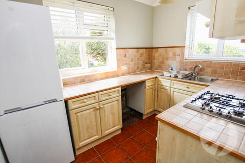 5 High Point, London, SE9 3PA