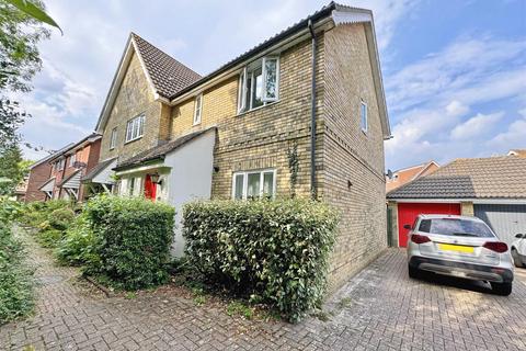 20 Framlingham Way, Great Notley, Braintree, CM77 7YY