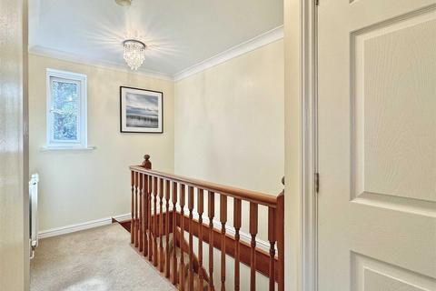 20 Framlingham Way, Great Notley, Braintree, CM77 7YY