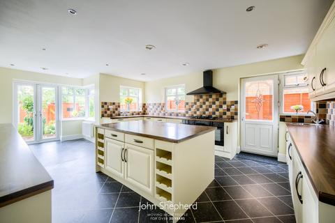 5 bedroom detached house for sale, Northbrook Road, Shirley, Solihull, West Midlands, B90