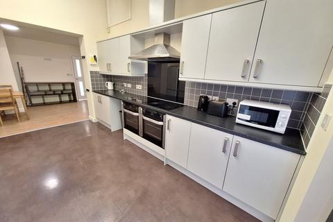 6 bedroom terraced house for sale, Pershore Place Cannon Hill Coventry CV4 7DA