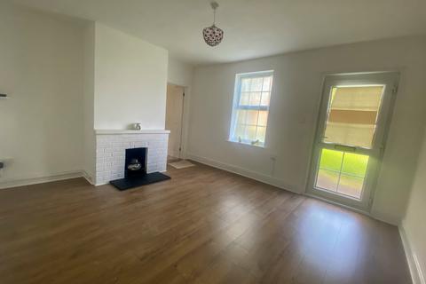 19 Manchester Square, New Holland, Barrow-upon-humber, DN19 7RQ