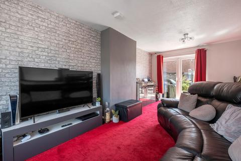 3 bedroom end of terrace house for sale, Nairn Road, Stamford, PE9