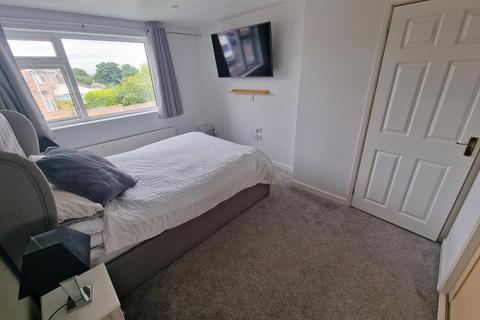 110 Park View, Crewkerne, TA18 8JG