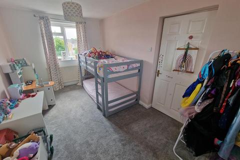 110 Park View, Crewkerne, TA18 8JG