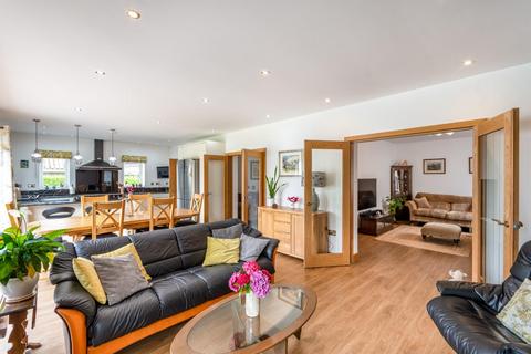10 Highfield Road, Bawtry, Doncaster, DN10 6QN