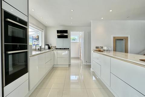 4 bedroom house for sale, Tresaldon, Mawgan Porth, TR8