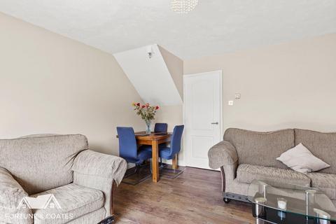 48 Abbeydale Close, Church Langley, Harlow, CM17 9QB