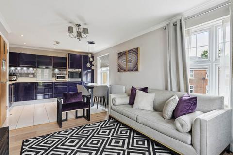 2 bedroom apartment for sale, Heaton Court, Colnhurst Road, Central Watford