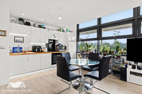 2 bedroom apartment for sale, Edinburgh Gate, Harlow