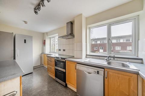 30 Earle Gardens, Kingston Upon Thames, KT2 5TB