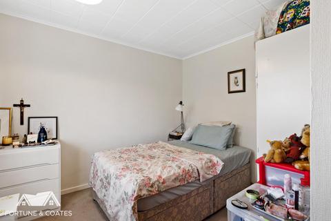 86 Parsonage Leys, Harlow, CM20 3PQ