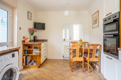 3 bedroom bungalow for sale, Connaught Way, Huntington, York