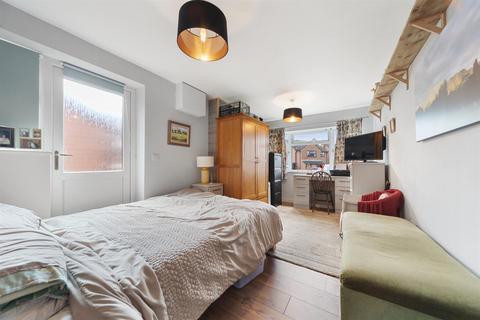 10 Bramley Close, Ledbury, HR8 2XP