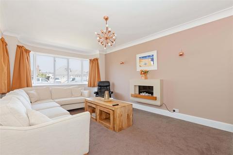 17 Beachside Close, Goring By Sea, Worthing, BN12 4JQ