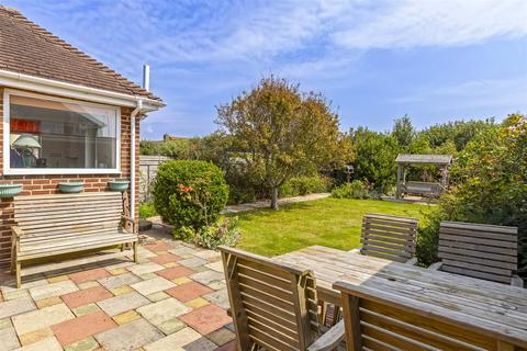17 Beachside Close, Goring By Sea, Worthing, BN12 4JQ