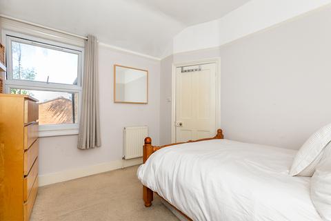 51 Abbey Road, Croydon, CR0 1RW