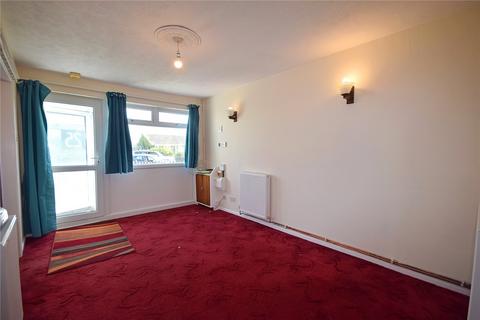 25 Glan Y Mor, Fairbourne, LL38 2BX