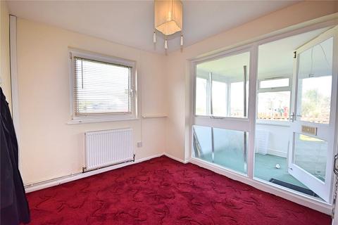 25 Glan Y Mor, Fairbourne, LL38 2BX