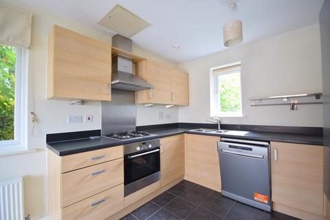 2 bedroom flat for sale, Dalmeny Way, Epsom KT18