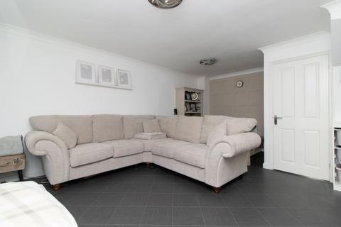 49 Aspen Road, Herne Bay, CT6 7JS