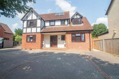 5 bedroom detached house for sale, Havant Road, Drayton, PO6 1EE