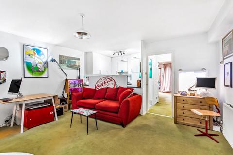 1 bedroom maisonette for sale, Ambleside Walk, Uxbridge, UB8