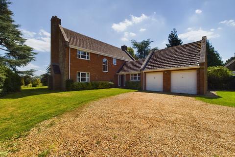 4 bedroom detached house for sale, Park Close, Whittlebury, NN12