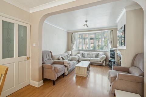 4 bedroom semi-detached house for sale, Cannonbury Avenue, Pinner, HA5