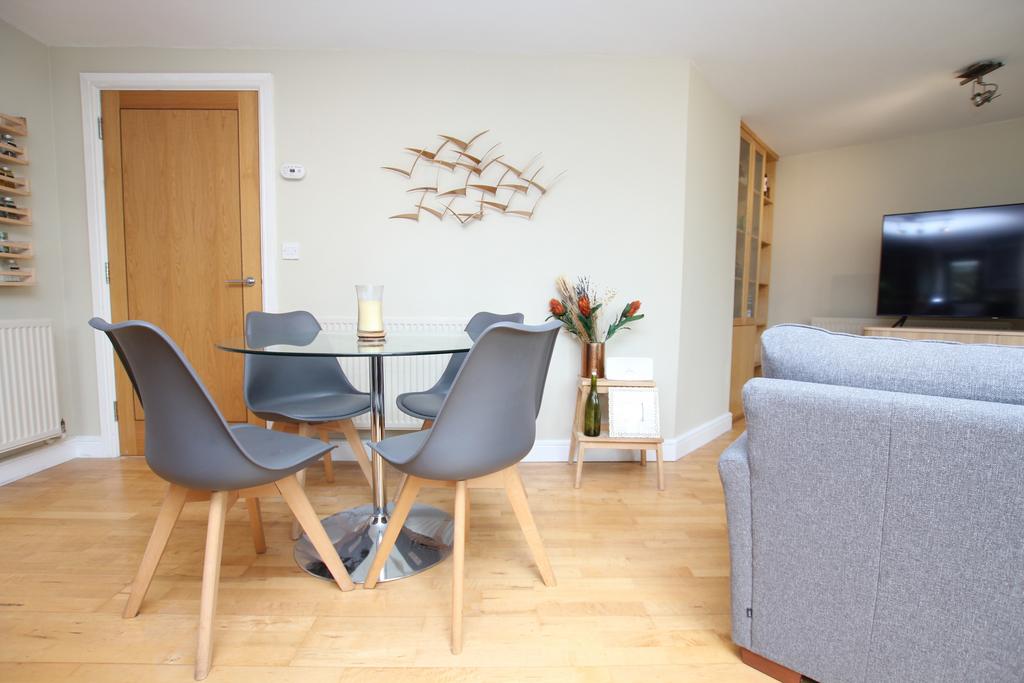 24 b bedroom 4.JPG