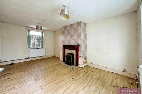 3 bedroom terraced house for sale, 23 Victoria Road, Rhyl, LL18 2EG