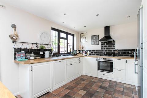 4 bedroom detached house for sale, Edwyn Close, Barnet, EN5